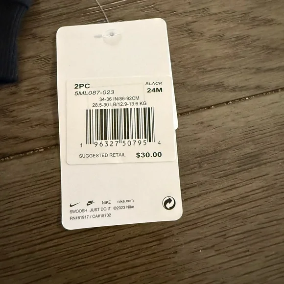 Nike Green Camo Baby Bodysuit with Black Pants - Picture 5 of 5